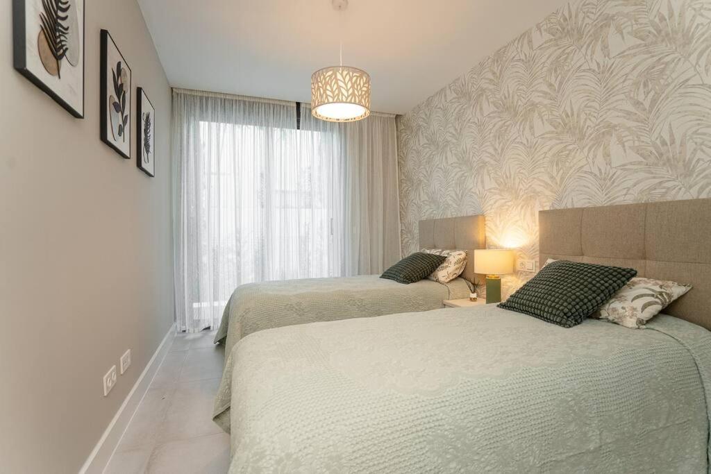 With Spectacular View In Cabopino Apartamento