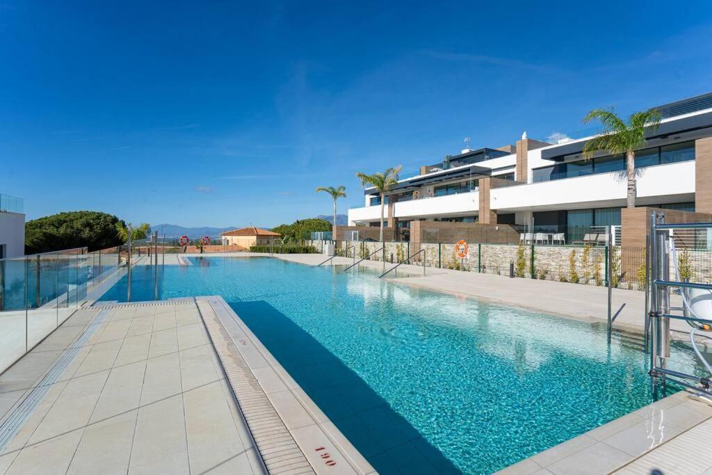 With Spectacular View In Cabopino Apartamento *